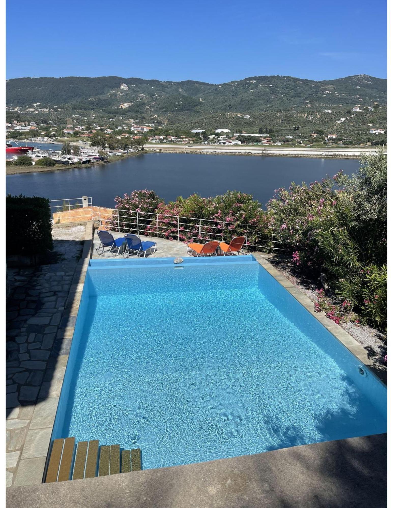Skiathos Seaview Villa With Pool Punta Exteriör bild